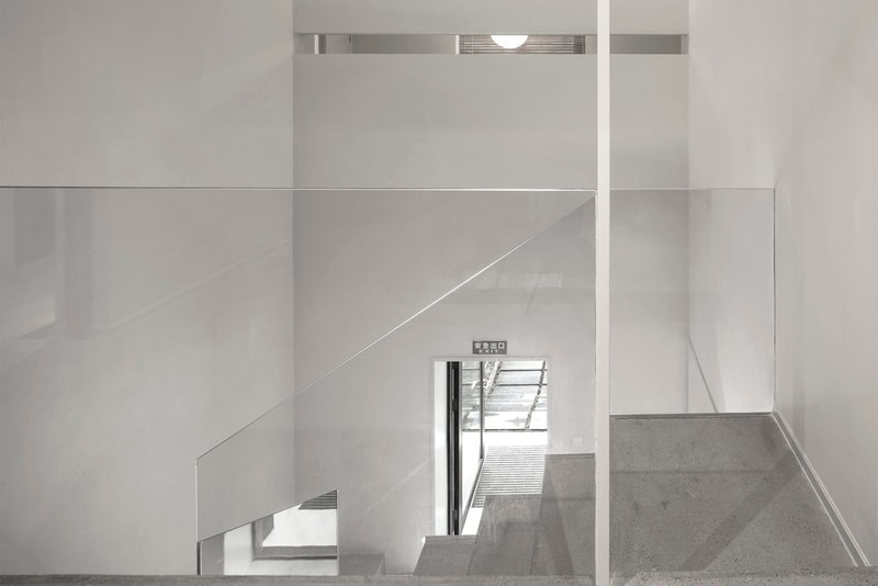 LEI House AZL Architects Tangle China Houses House Home Modern Interior Exterior