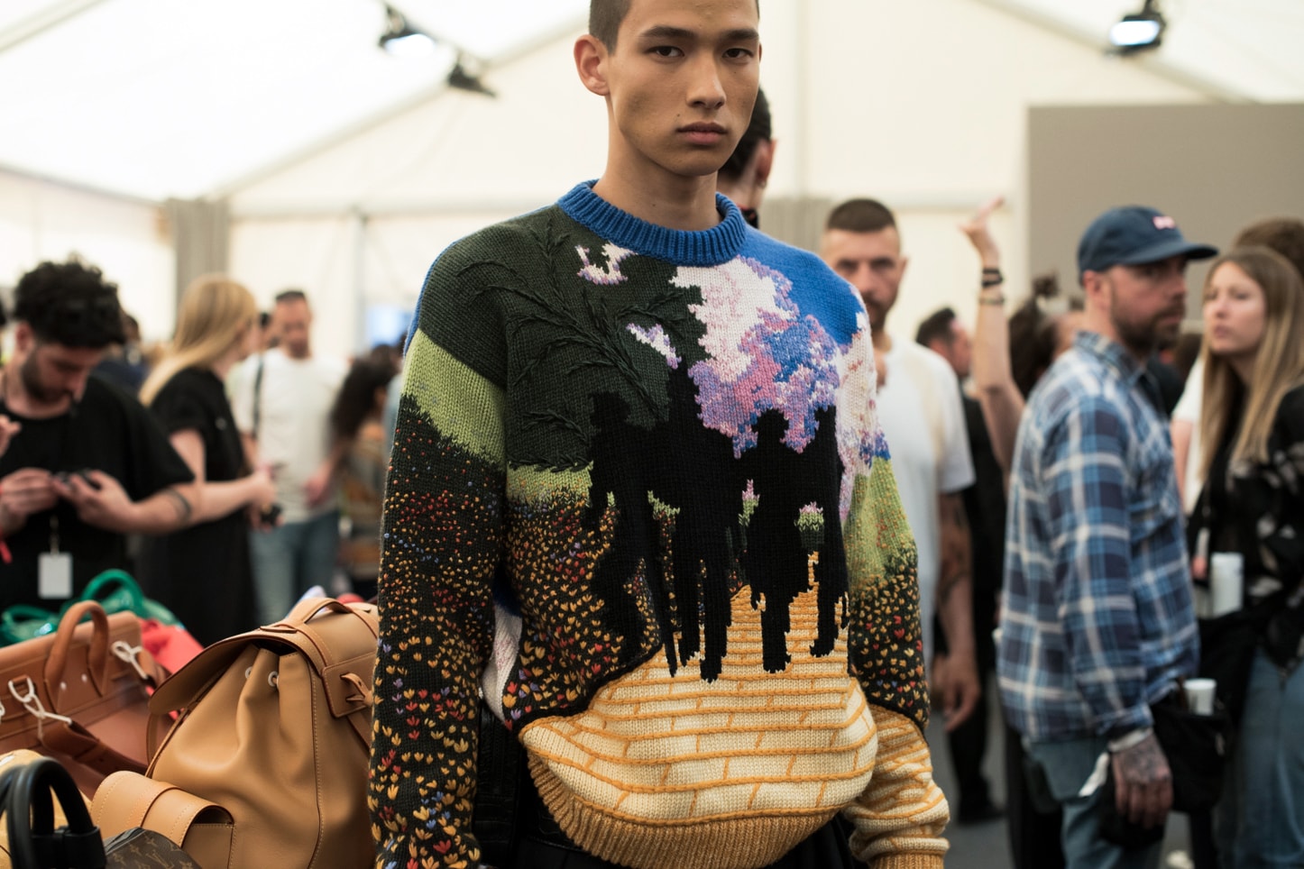 Louis vuitton spring summer 2019 backstage runway show collection virgil abloh debut premiere first accessories bags shirt tee coat fur