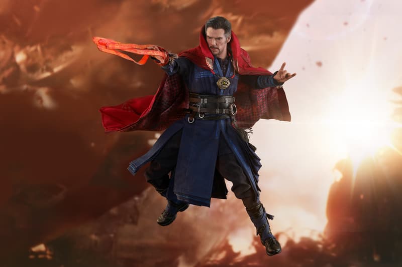 Hot Toys Avengers: Infinity War Doctor Strange Figure Marvel Studios 1/6th Action