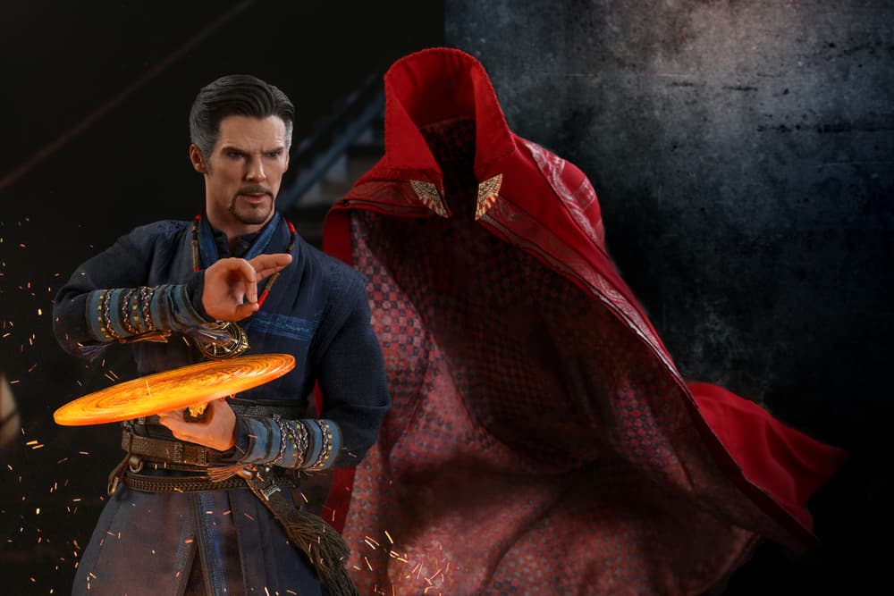 Doctor Strange Hot Toys Infinity War Figure Revealed
