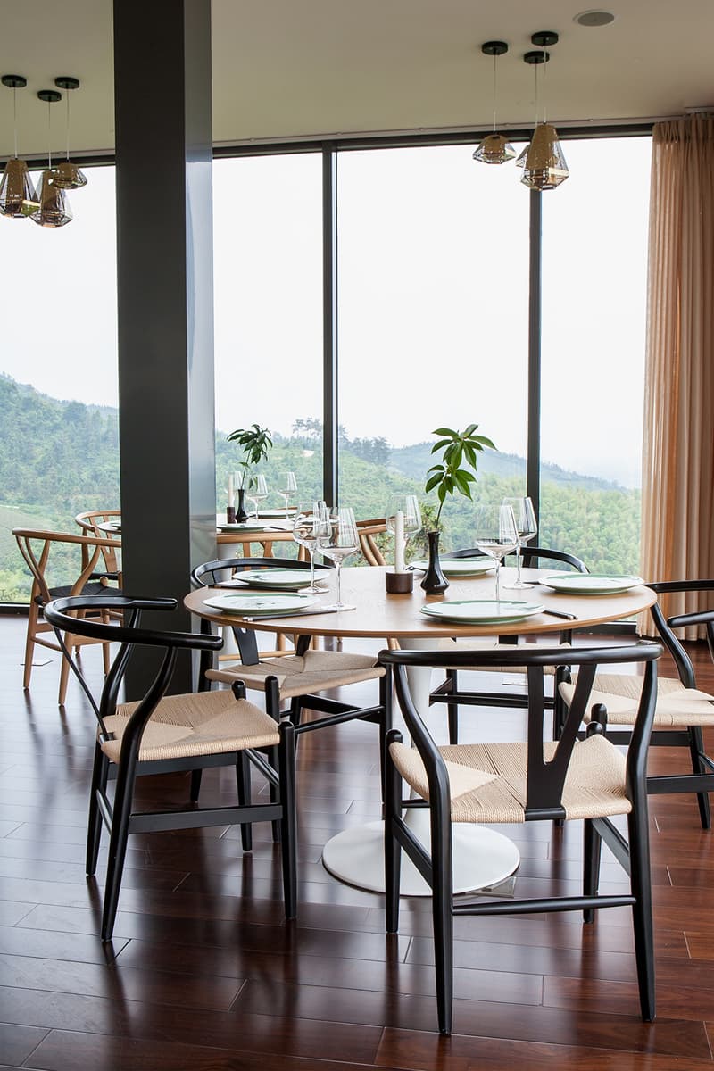 Meijie Mountain Hotspring Resort Achterboschzantman Architecten Laying Jiangsu China Hotels Modern Interior Exterior Swimming Pool Lounges Terraces Bedrooms
