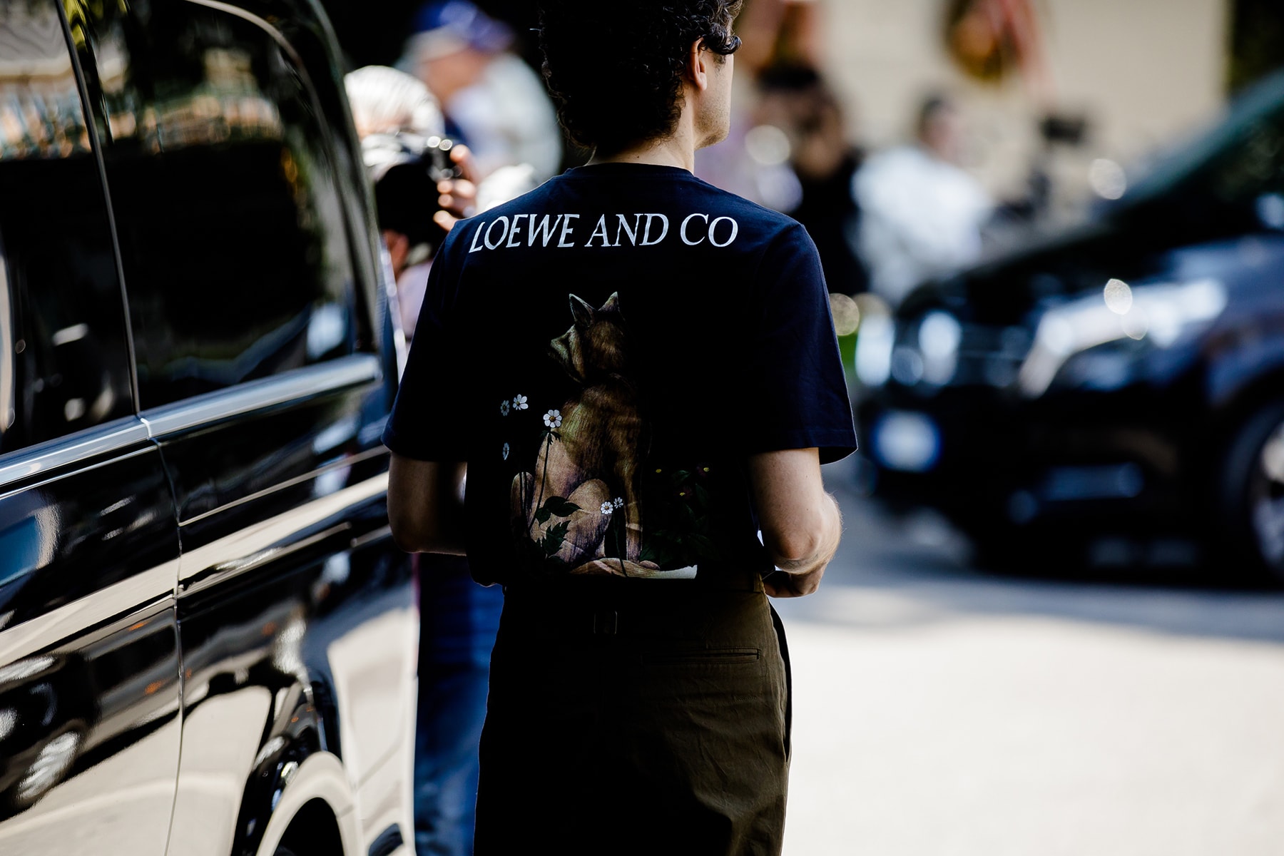 milan fashion week street style spring summer 2019 black loewe shirt tee dog and co
