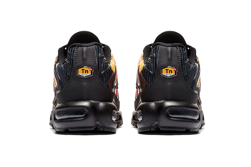 Nike Air Max Plus striped nike sportswear Branding footwear Black Orange