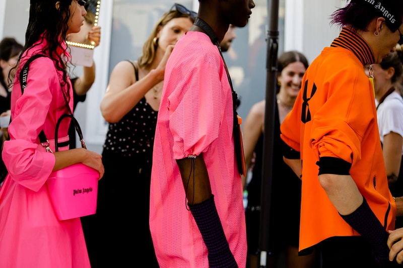 palm angels spring summer 2019 milan fashion week pink pullover short sleeve shirt armwarmers shoulder bag handbag orange under armour pullover shirt tanning bed sunglasses goggles turtleneck striped zipper iphone lanyard necklace