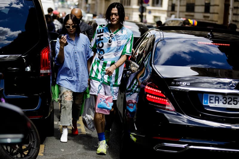 street style snap paris fashion week spring summer 2019