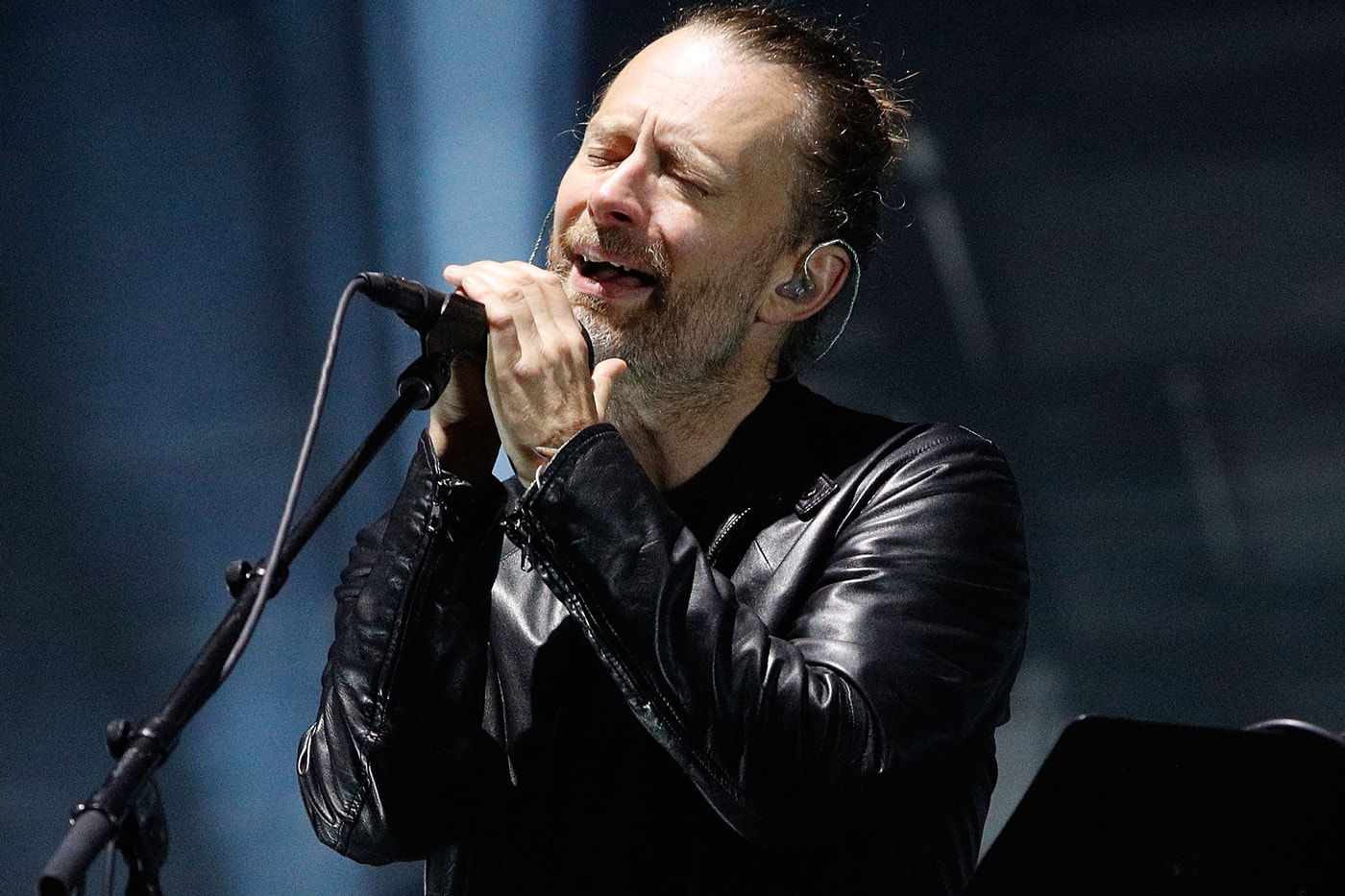 radiohead-a-moon-shaped-pool-streaming-event-glass-eyes-video