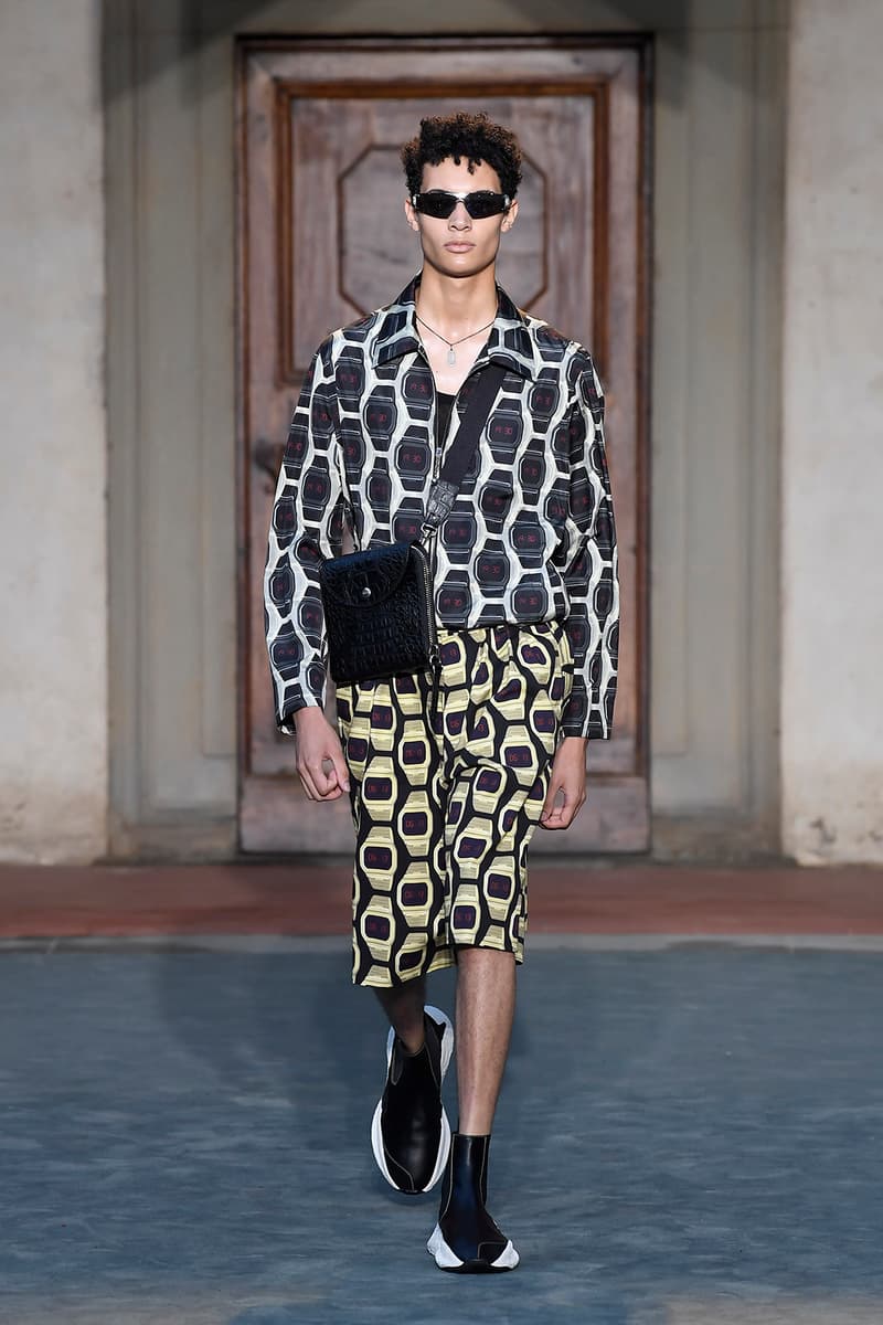 Roberto Cavalli Spring Summer 2019 Collection runway show release date info drop animal print pattern