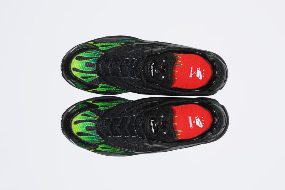 supreme nike air streak spectrum plus black volt insole