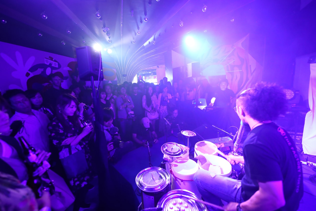 Tiger Beer Uncaged Hero masa japan drumming bucket drummer edm trance techno stick red singapore