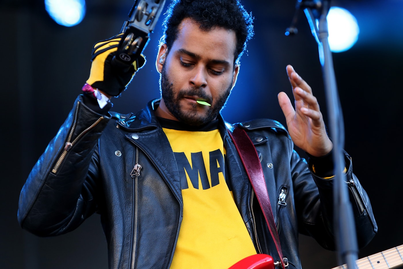 Twin Shadow - I Can’t Wait