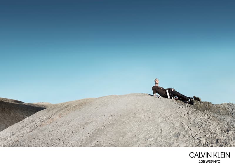 calvin klein 205W39NYC campaign imagery fall winter 2018 willy vanderperre raf simons knitwear sweaters skirts desert advertisement Lloyd & Co. Lulu Tenney Julia Nobis Freja Beha Liya Kebede Erin OʻConnor Fernando Albaladejo Luca Lemaire Olivier Rizzo