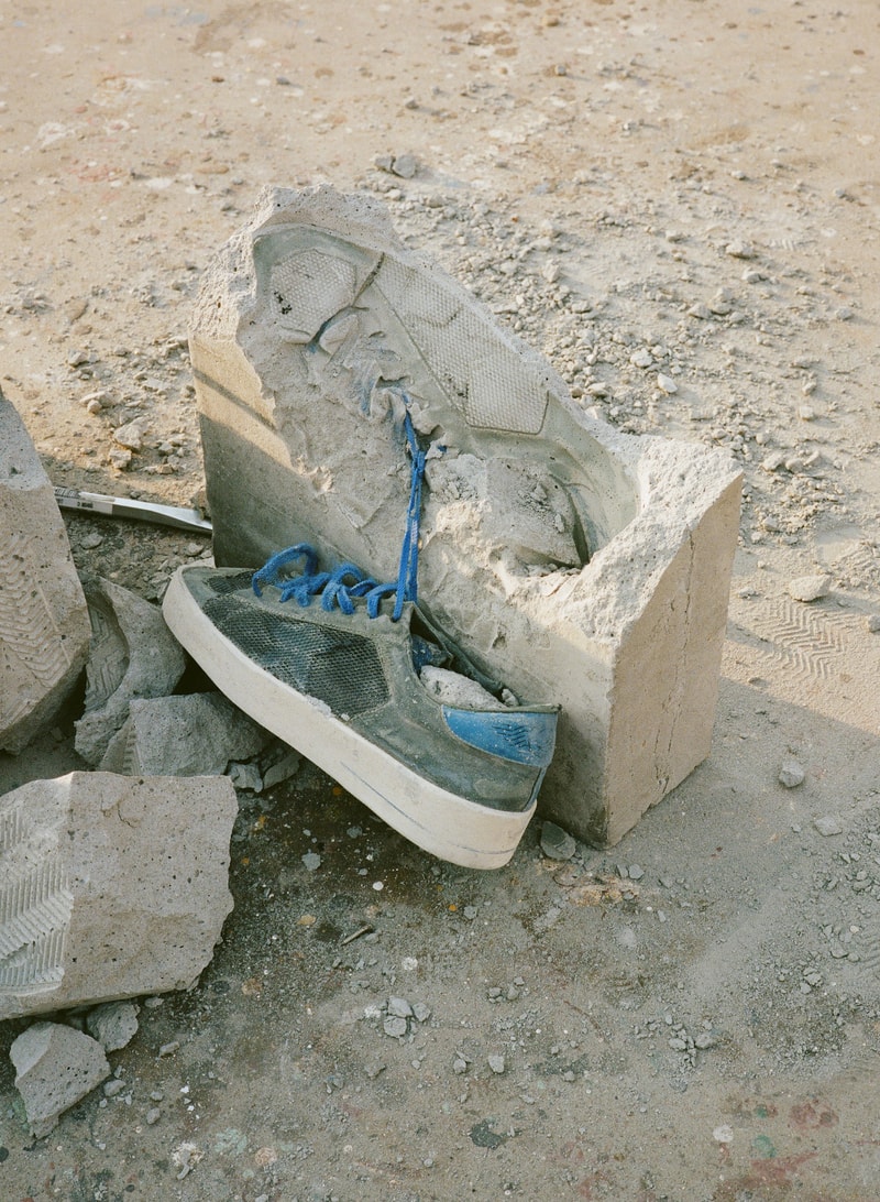 GOLDEN GOOSE DELUXE BRAND Labor Of Love x New York Sunshine Installation Art stardan sneaker