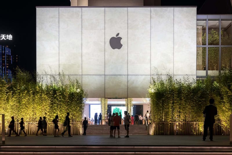 New Apple Store in Macau Blends Minimalist Design with Nature & Technology