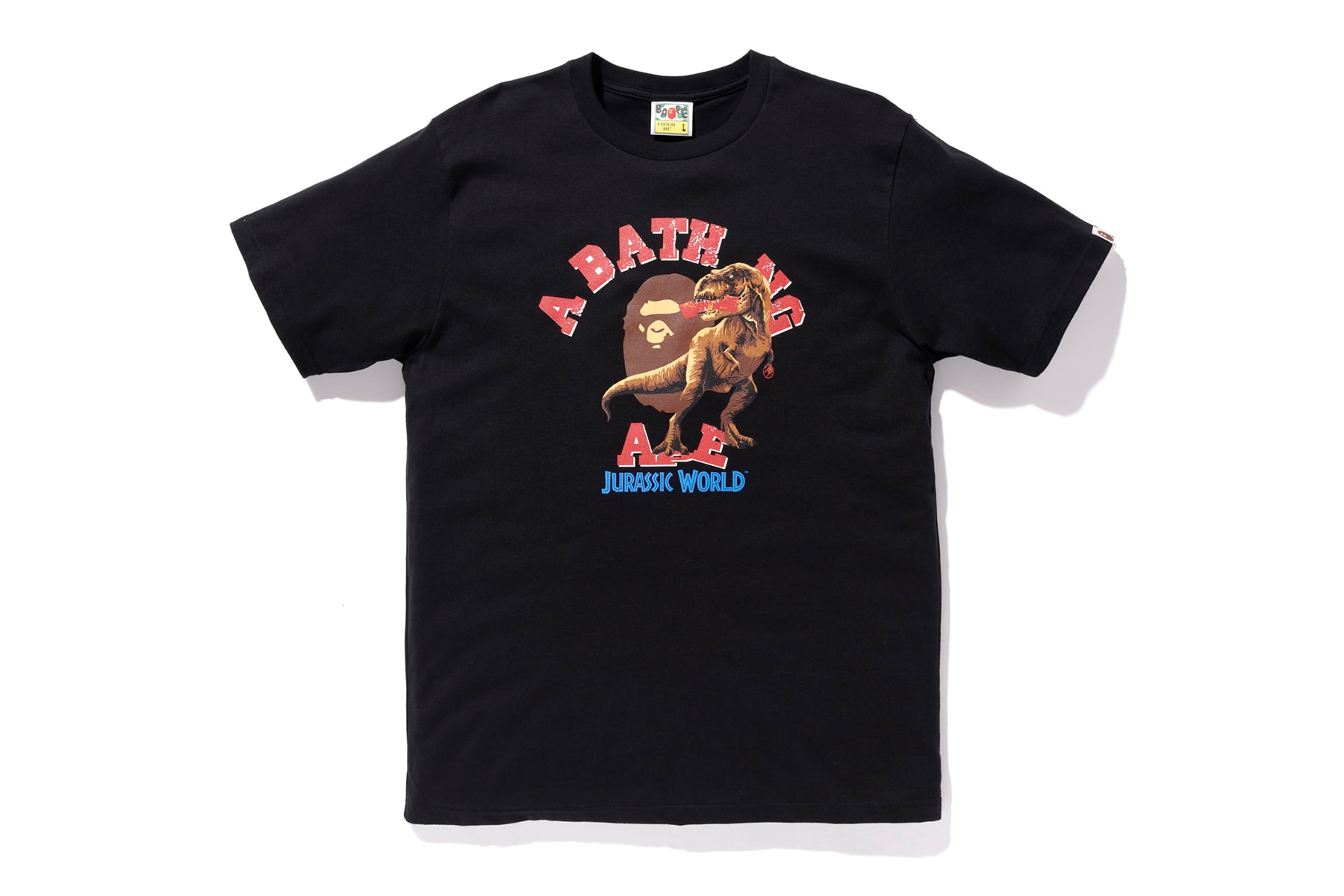 bape jurassic world fallen kingdom collaboration 2018 logo branding tee shirt short sleeve tyrannosaurus black ape head
