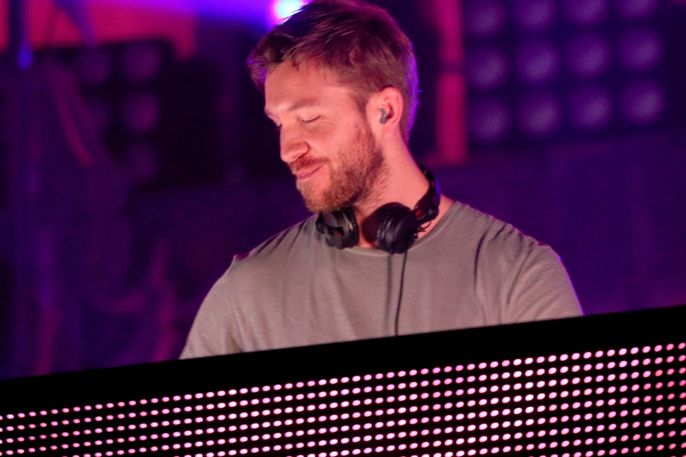  calvin-harris-wants-to-collaborate-kanye-west