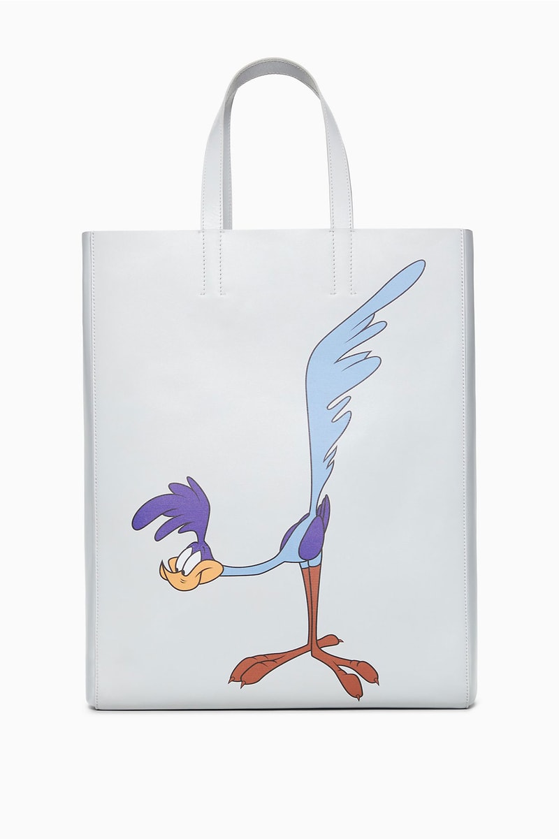 calvin klein 205w39nyc wile e coyote the roadrunner looney tunes leather bags zipper wallet card case intarsia reverse knit sweater collaboration black cream blue fall winter 2018 drop release date pre order buy sale shop sell