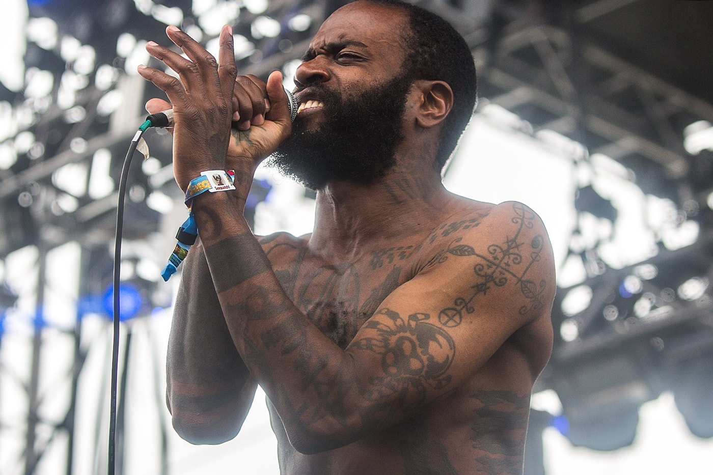 death-grips-giving-bad-people-good-ideas-video