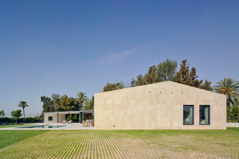 Family House Valverde Estudio Arn Arquitectos Homes Houses Modern Interior Exterior Minimal Minimalistic Simple Design