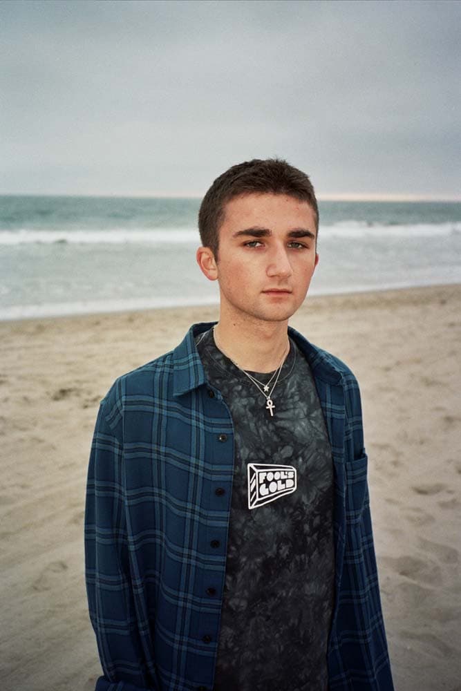 Fools Gold Records Spring/Summer 2018 Lookbook Merch ss18 psychedelic beachwear clothing apparel merch t-shirts tees hoodies tee shirts jacket coat