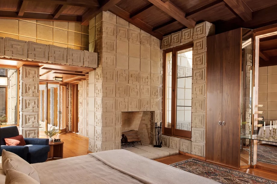 Frank Lloyd Wright Bladerunner Ennis House For Sale Available Purchase Auction Swimming Pool Mansion Los Angeles California $23 Million USD Architecture Homes Houses