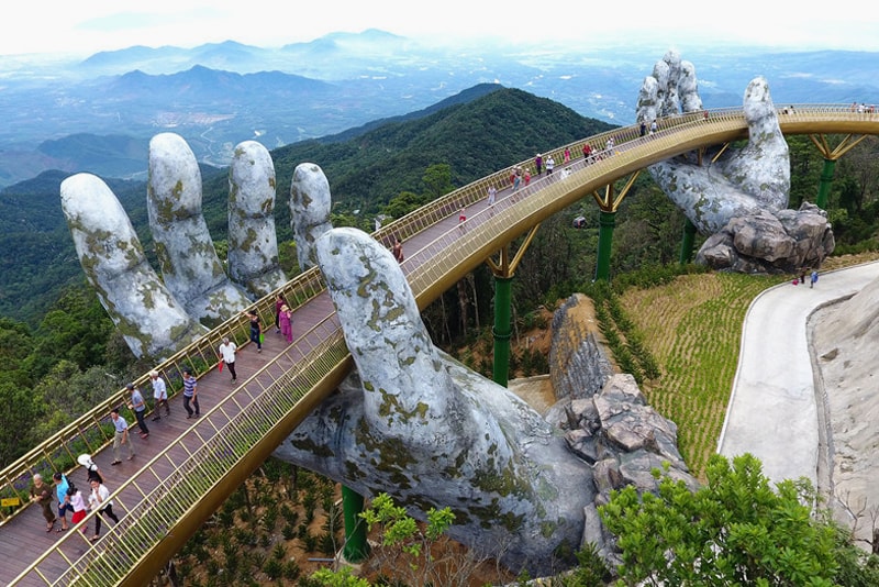 golden bridge ba na hills vietnam Thien Thai Garden architecture design sculptures