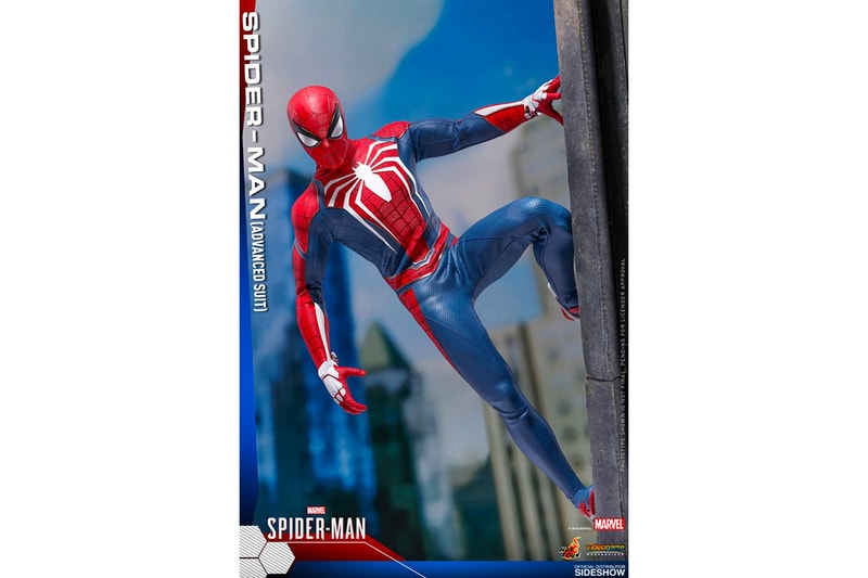 Hot Toys PS4 Spider Man Advanced Suit Figure 1/6th scale collectible figure Sony Marvel Playstation 4
