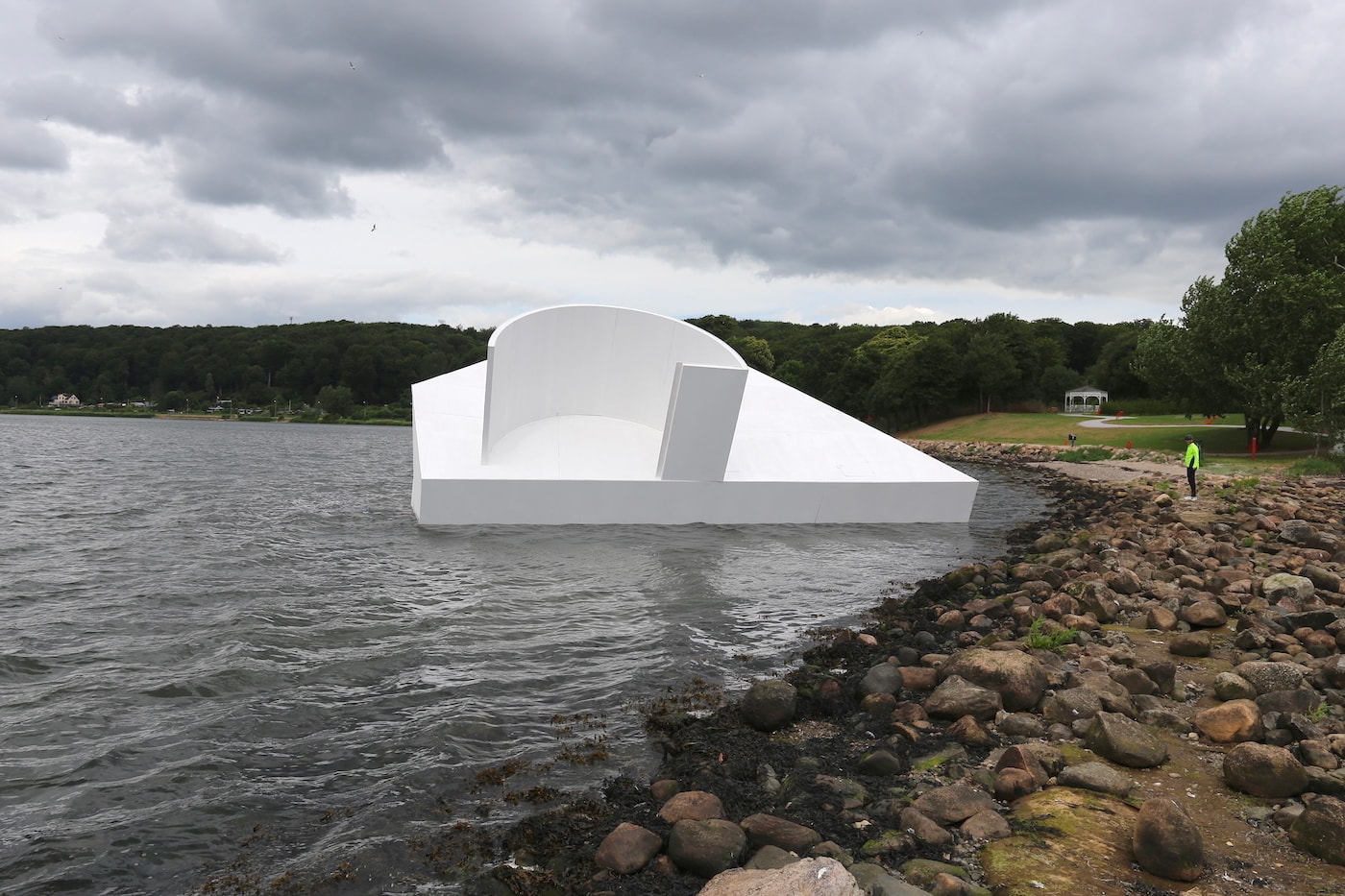 Le Corbusier's Villa Savoye Replica Sunk Floating Art Festival 2018 Danish fjord Flooding Modernity artist Asmund Havsteen-Mikkelsen Veijle Art Museum