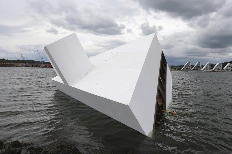 Le Corbusier's Villa Savoye Replica Sunk Floating Art Festival 2018 Danish fjord Flooding Modernity artist Asmund Havsteen-Mikkelsen Veijle Art Museum