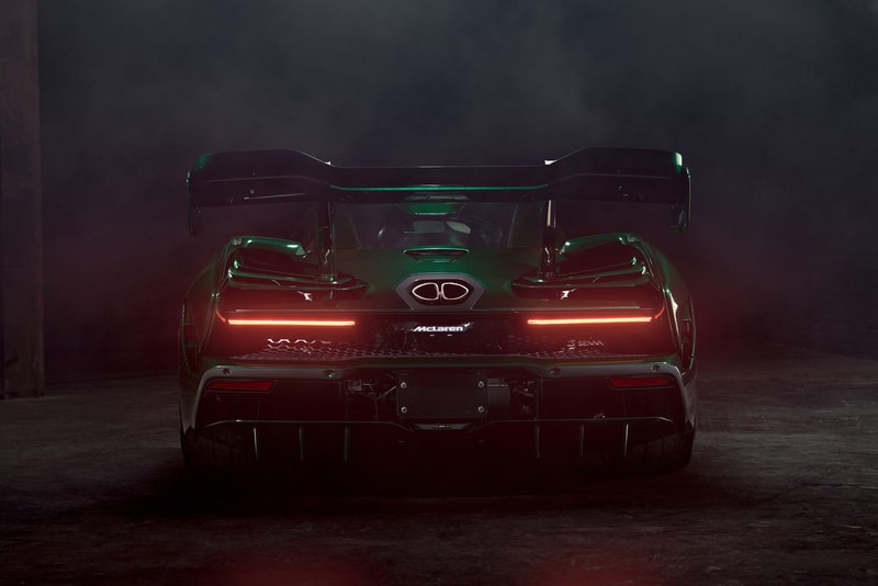 McLaren Senna green carbon fiber body custom special operations 1000 hours work america new york first car automobile hypercar