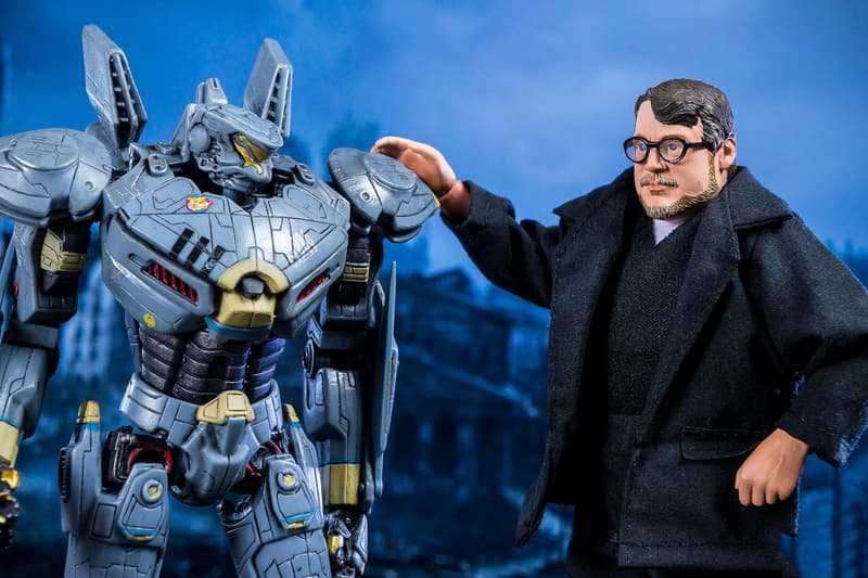 NECA Guillermo del Toro San Diego Comic Con Figure SDCC Toyark Movies Films Toys Figures Pan’s Labyrinth  Hellboy The Shape of Water Trollhunters The Strain Pacific Rim movies director