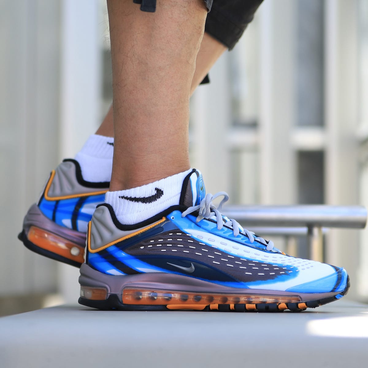 Nike Air Max Deluxe On-Feet Look 