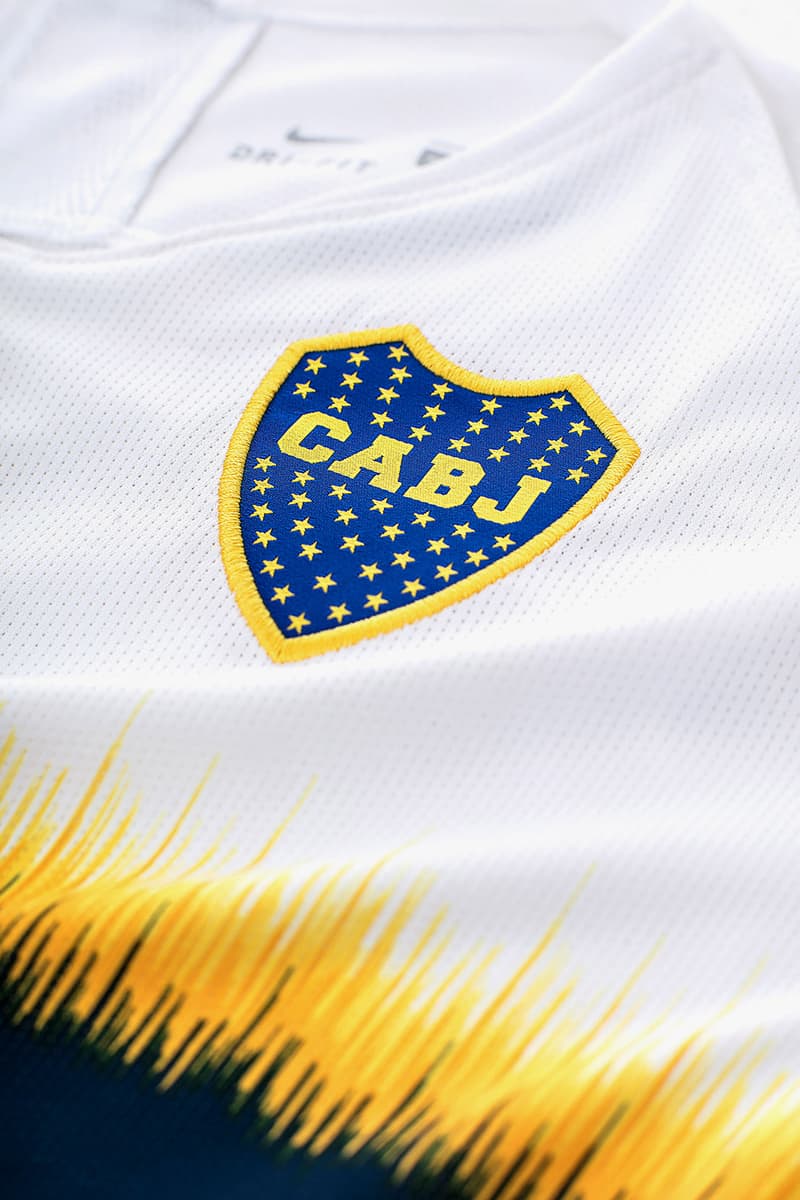 Nike FC Atletico Boca Juniors 2019 Kit Sports Soccer Carlos Tevez Argentina Football