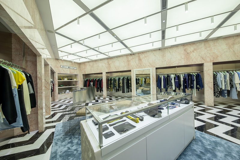 Off-White Macao store opening promenade shop mall virgil abloh july 20 2018 opening debut shop raffle Nike Zoom Fly Mercurial Flyknit 25