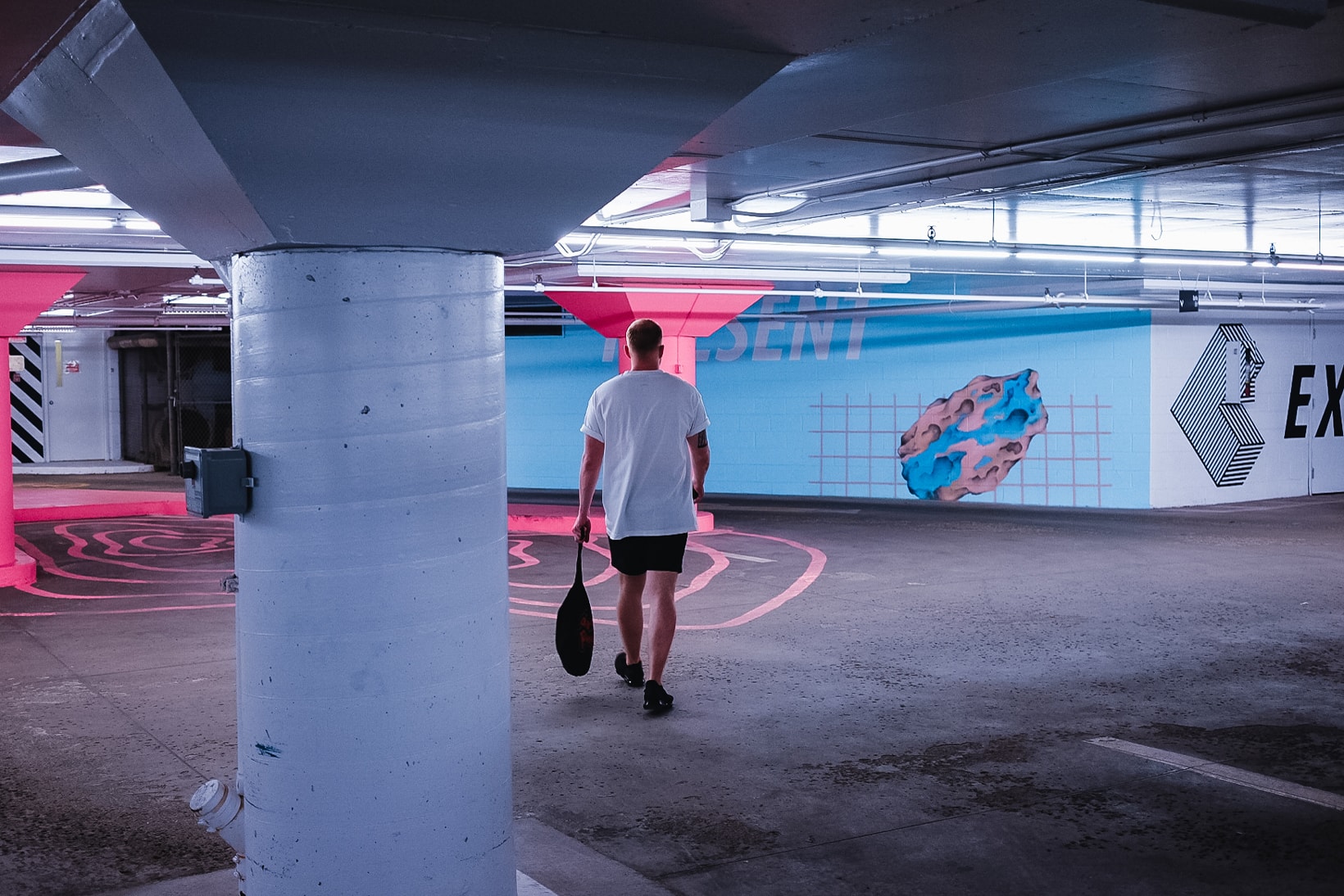 круг Lune Rouge lndmrk подземная парковка гараж установка фрески произведения искусства уличное искусство картины