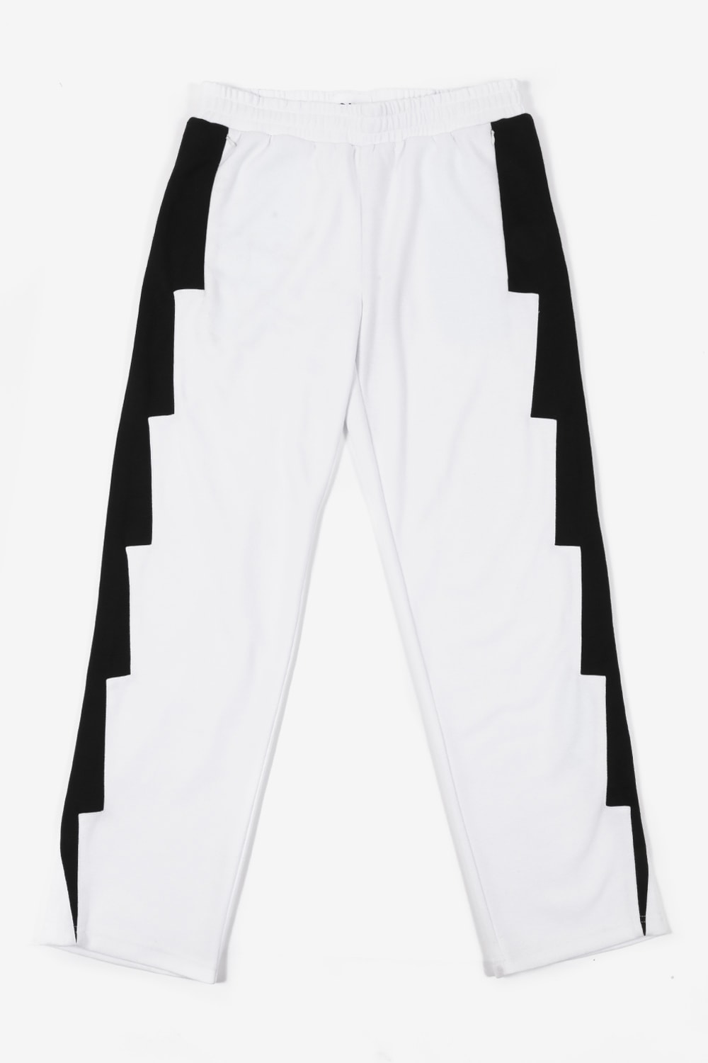 Somehting to Hate On Frenzy Friday Feature shopify white track suit sky london fashion sportswear