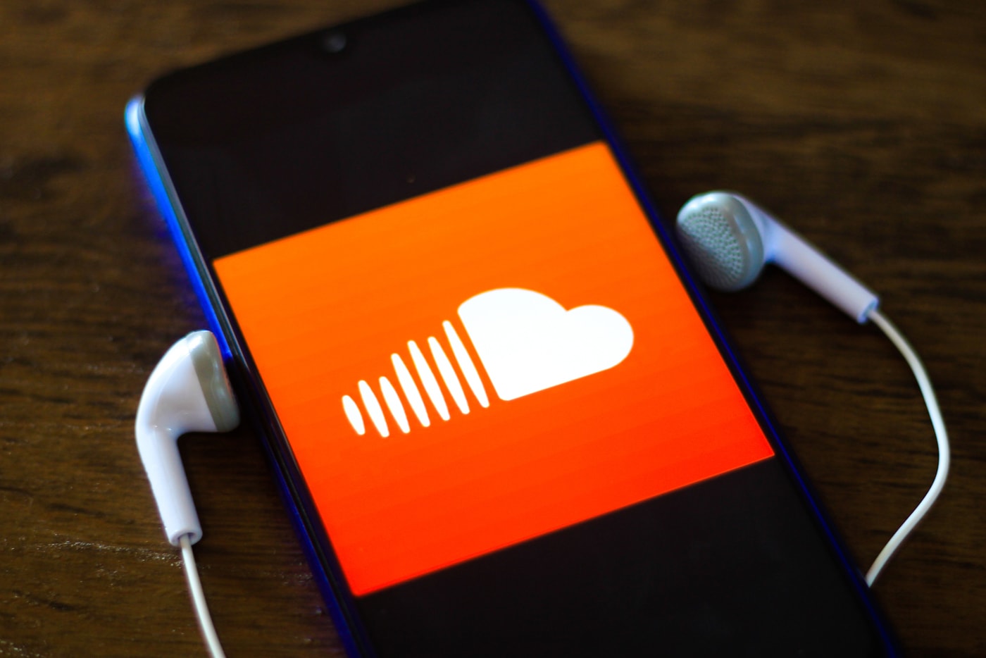 soundcloud-is-reportedly-considering-a-1billion-usd-sale