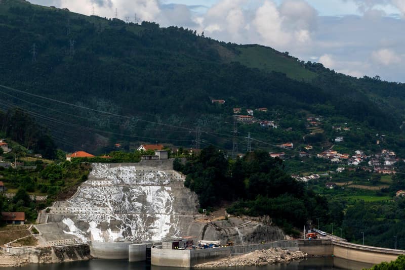 vhils canicada dam portugal mural edp artworks