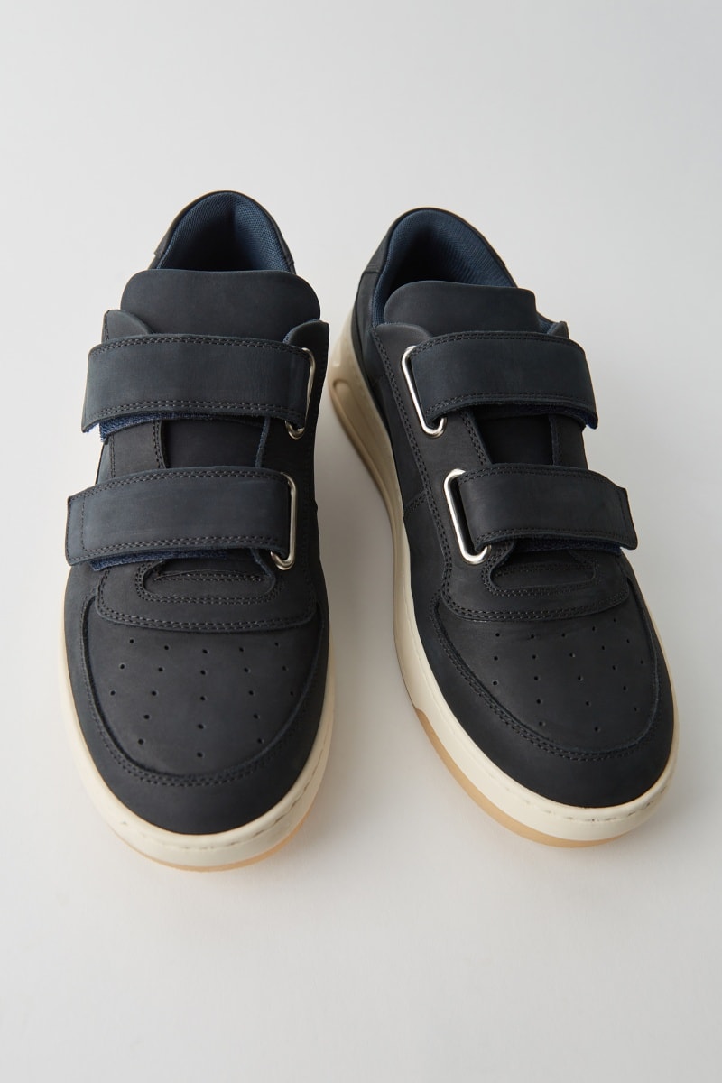 Acne Studios Fall Winter 2018 Sneakers manhattan video rockaway batilda tristan steffey perey grace ahlbom