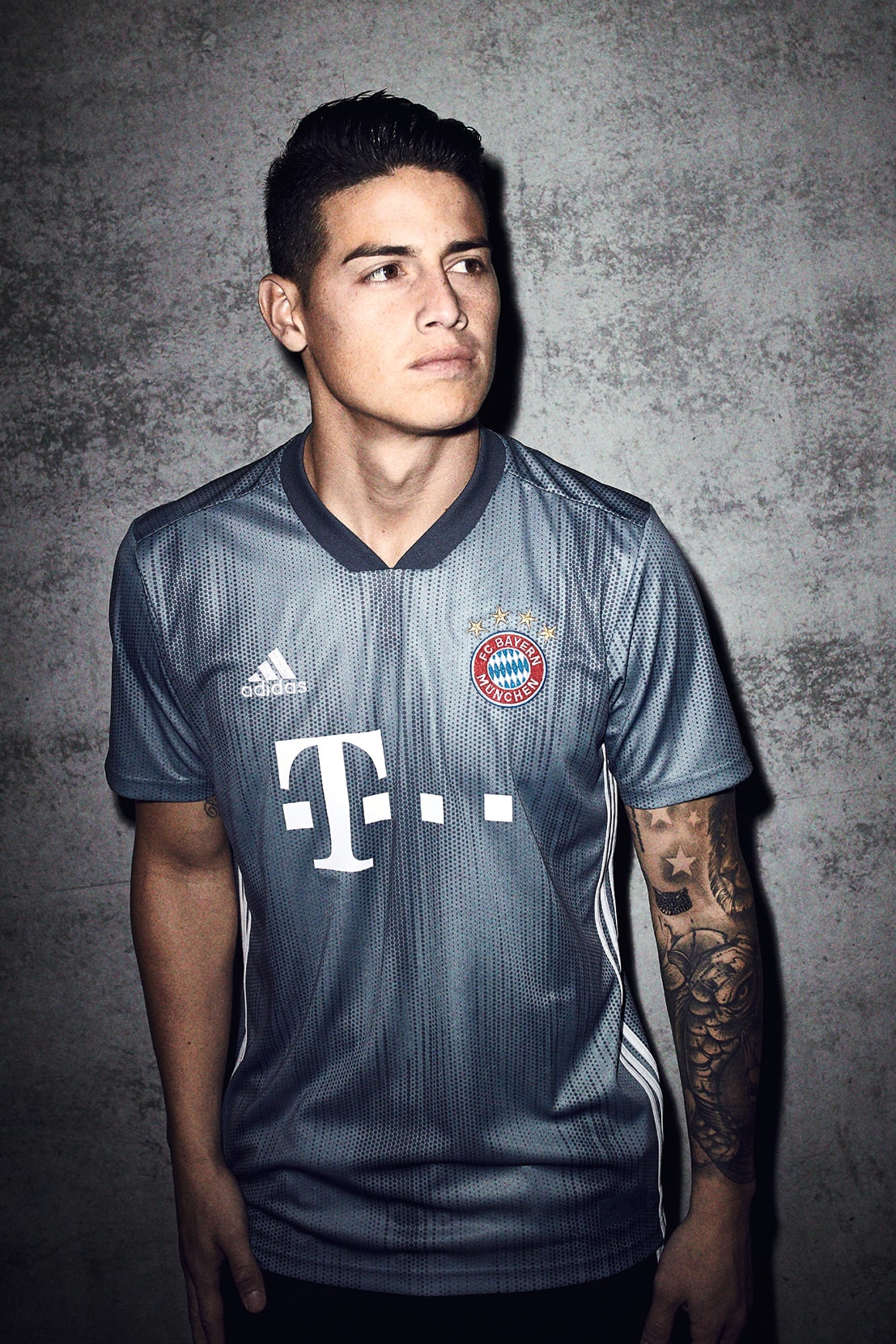 adidas Football FC Bayern Munich 2019 Third Jersey Kit Sports Soccer Fashion Clothing