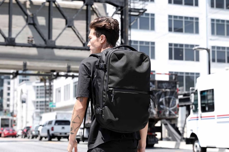 Aer Fall Winter 2018 Travel Collection Pack 2 Flight Sling Day Kit Hip Belt