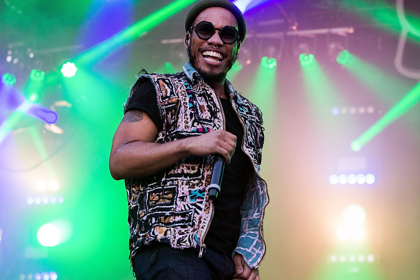 anderson-paak-the-season-carry-me-the-waters-video
