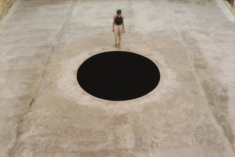 Man Hospitalized After Falling Into Anish Kapoor's 'Descent Into Limbo' Installation
