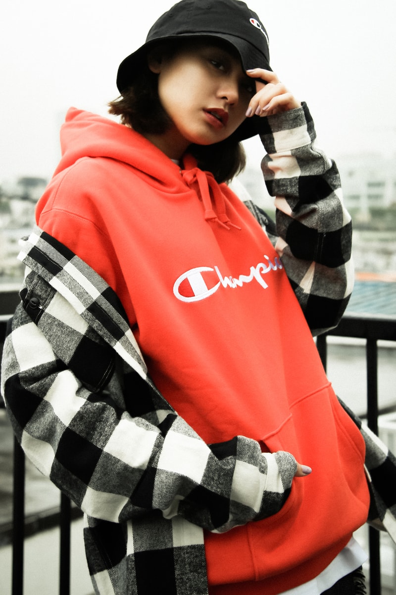 atmos LAB Champion Fall Winter 2018 Collab august 11 2018 drop release lookbook drop release date info hoodie tee shirt hat beanine