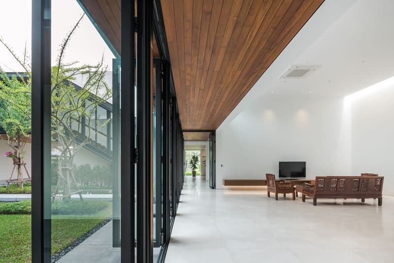 BAAN RORB Integrated Field Thailand Homes Houses Modern Interior Exterior Design Gardens Wooden Architecture Architects
