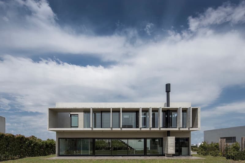 BLQ House Luciano Kruk Quilmes Argentina Architecture Modern Homes Houses Sleek Interior Exterior Garden