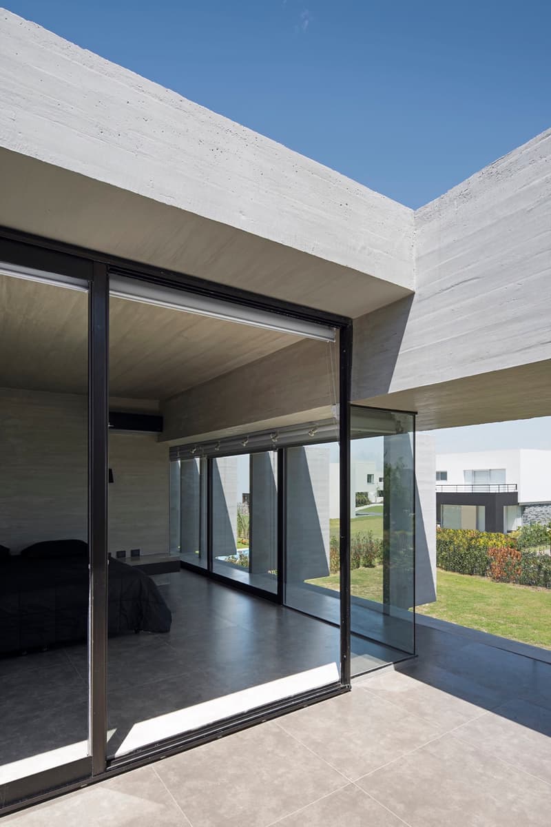 BLQ House Luciano Kruk Quilmes Argentina Architecture Modern Homes Houses Sleek Interior Exterior Garden