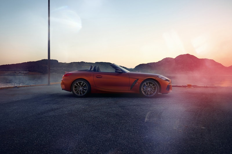 BMW 2019 Z4 M40i Car Details Pebble Beach Debut Available Automotive unveil debut first look official sportscar august 23 2018 full reveal images pictures
