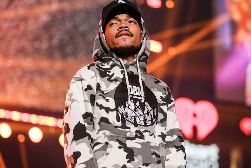 chance-the-rapper-gives-albums-away