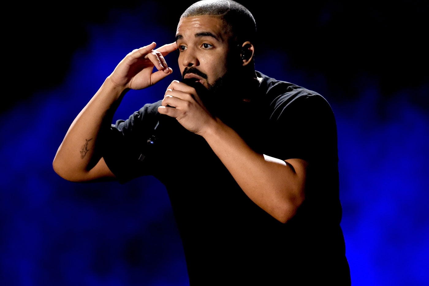 Check out Drake's OVO Fest Performance of "Back to Back" in This Fan-Made Video