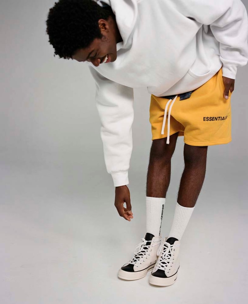 ESSENTIALS Fall winter 2018 Campaign Converse Sneakers imagery colorways drop release date info pacsun collaboration hoodies shirts sweaters leggings shorts denim jeans jackets hoodies tees branding logos jerry lorenzo fear of god fog